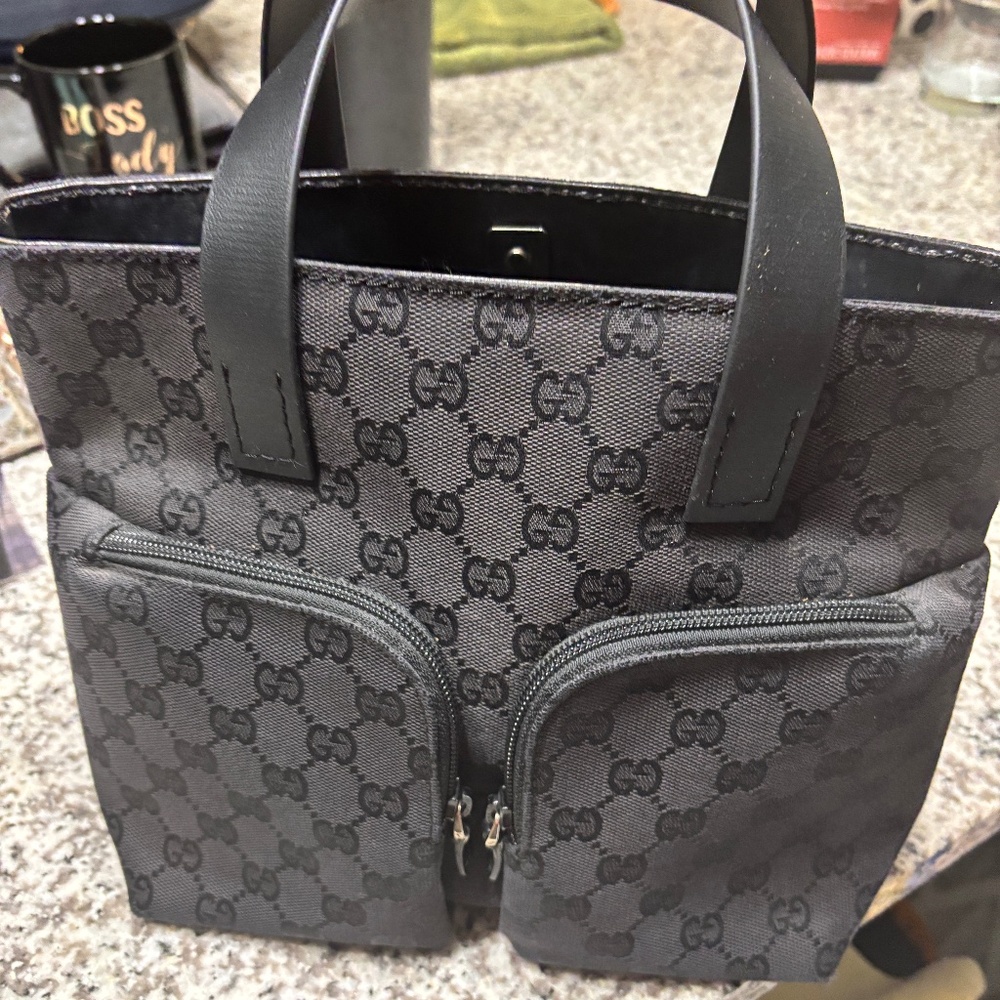 Elegant Black Gucci Tote Bag vintage black on black